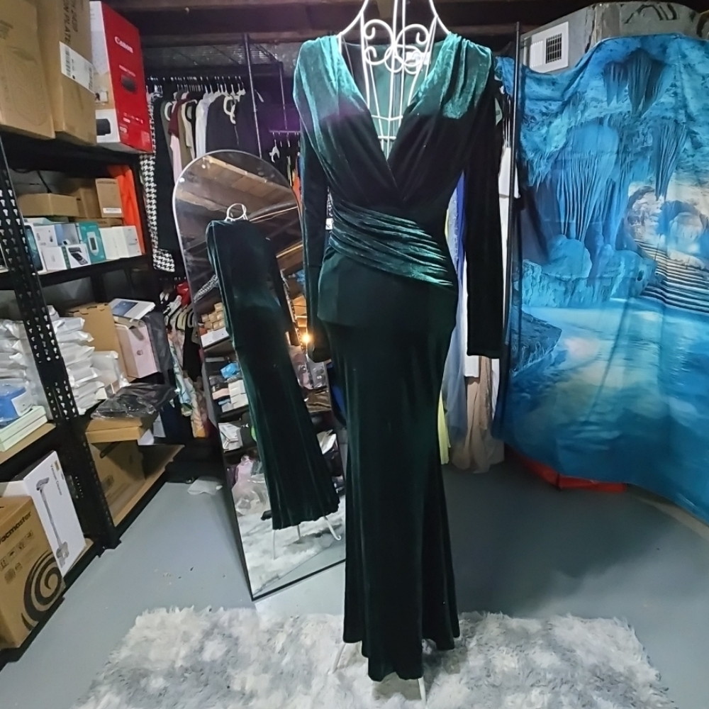 Faeriesty Dress/Gown Maxi Green Velvet Long Sleeve  Small
